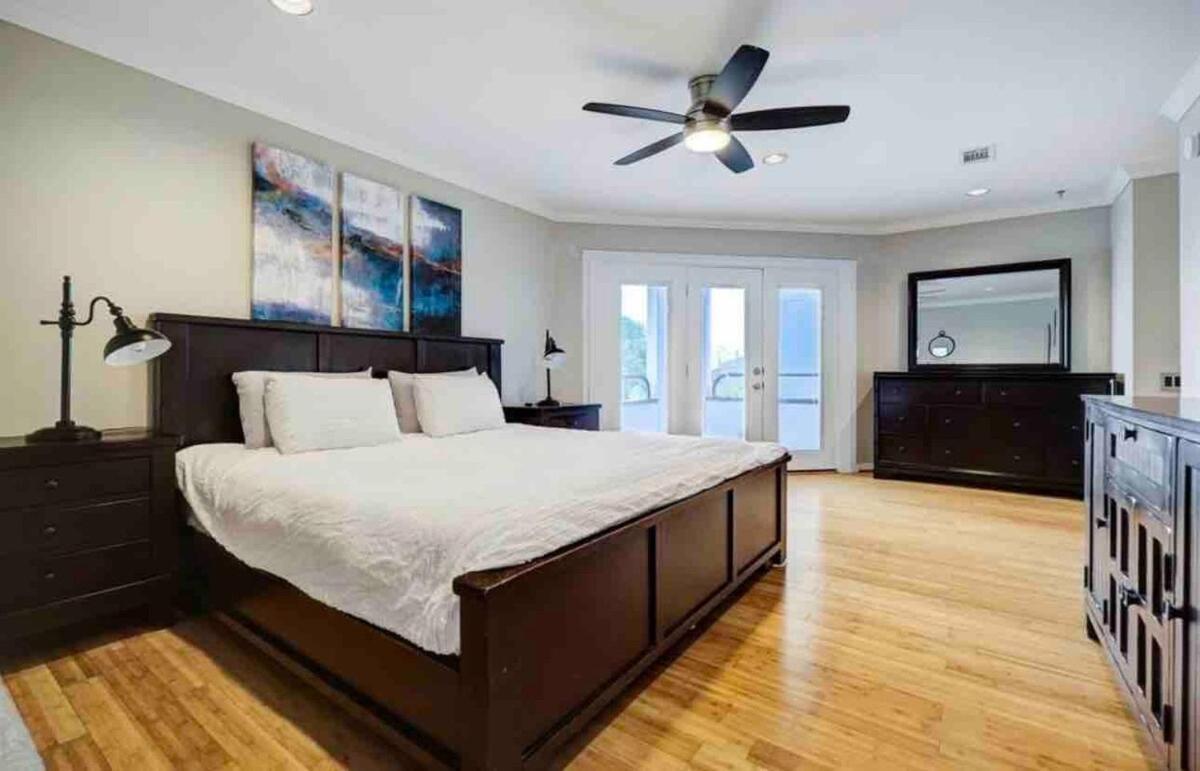 Holiday home Spacious And Stylish In The Heart Of *